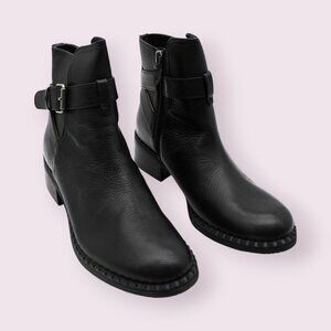 Gentle Souls by Kenneth Cole Womens Best Moto Booties